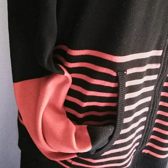 Repair Black/Red zip up sweater XXL - Picture 2 of 6